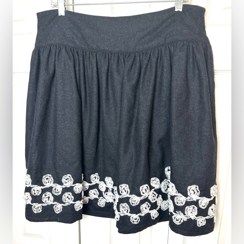 New STETSON Western Wear Circle Skirt Charcoal Gray Wool Blend Lace Swirl Hem